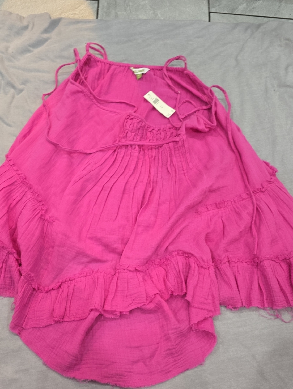 CelandineWomen’s Pink Ruffled Sleeveless Top XL